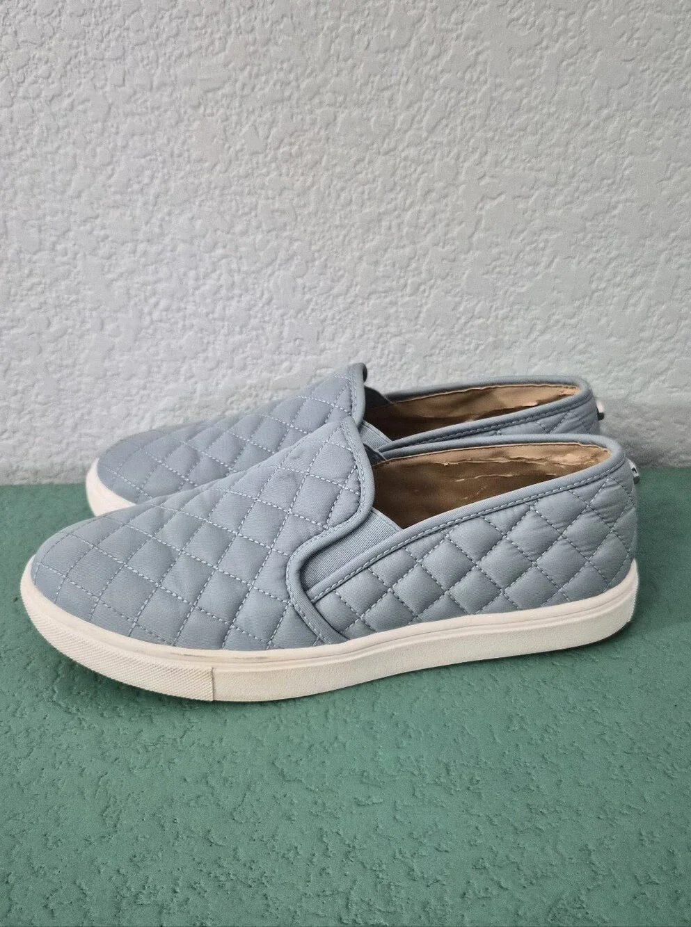 Steve Madden Ecentric-Q Quilted Slip On Sneakers 8.5M Slate Blue Preppy Sporty